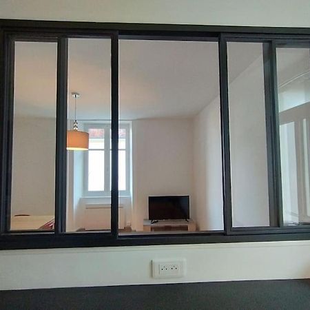 Le Grand Montjoux Apartman Besançon Kültér fotó