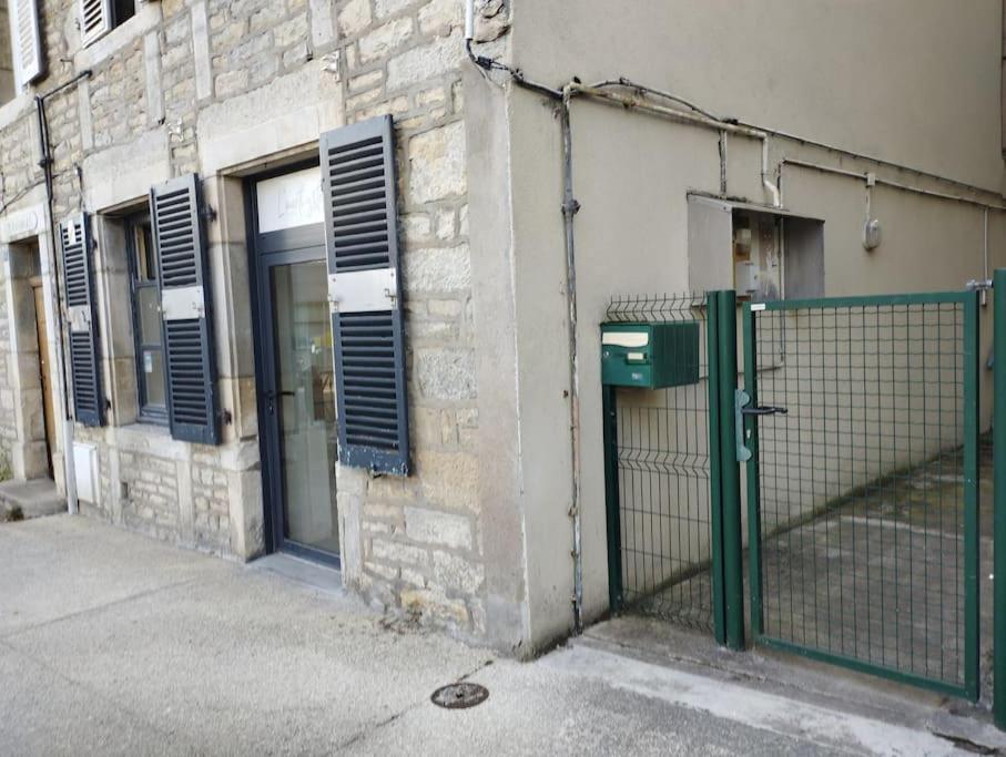 Le Grand Montjoux Apartman Besançon Kültér fotó